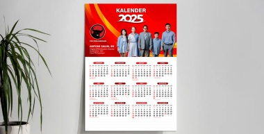 POSTER KALENDER DESIGN 2025